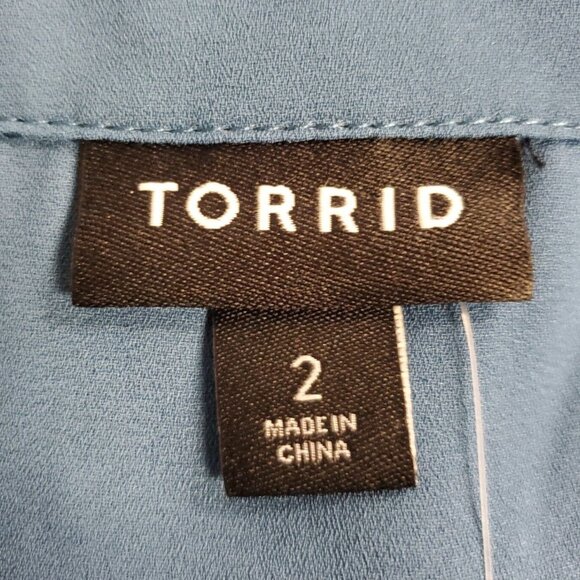 Torrid Womens Madison Button Up Top Size 2X Blue Old Money Demure Office NWT - Picture 3 of 14